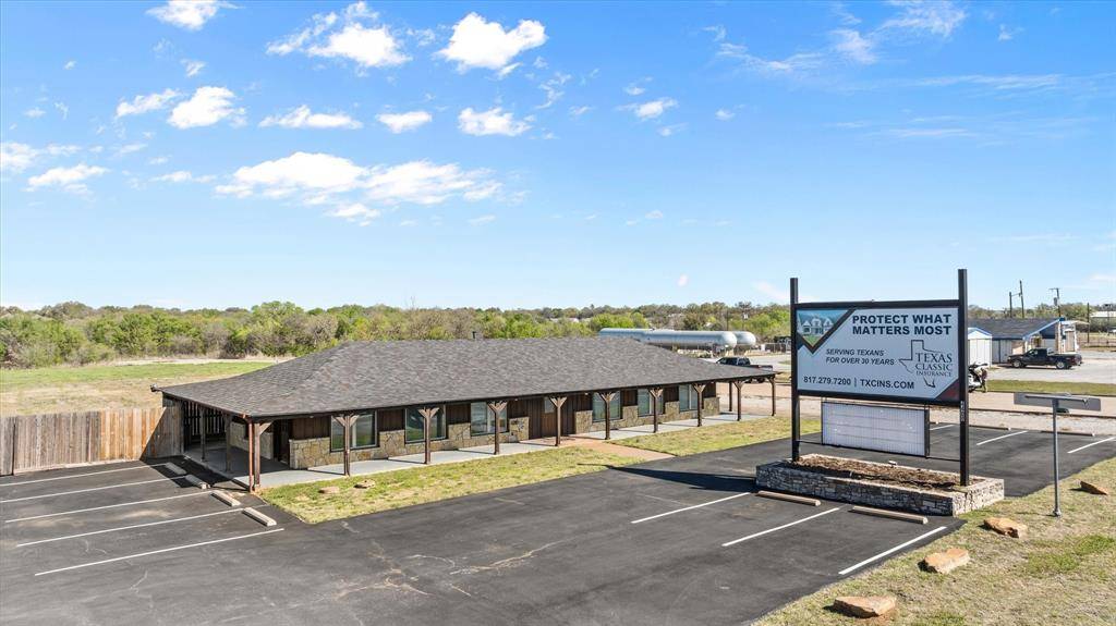 4400 E Highway 377, Granbury, TX 76049