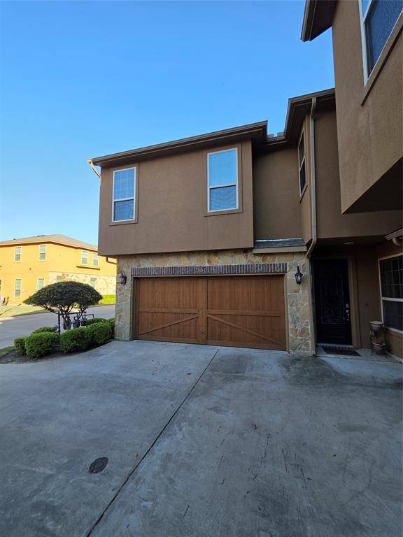 7305 Venice Drive #1, Grand Prairie, TX 75054