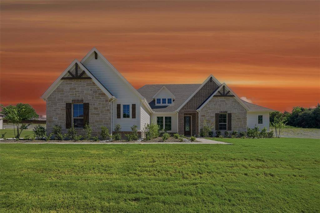 1002 Perrin Lane, Van Alstyne, TX 75495