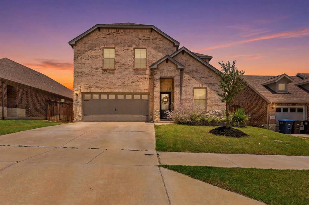 5725 Castle Peak Bend, Fort Worth, TX 76126