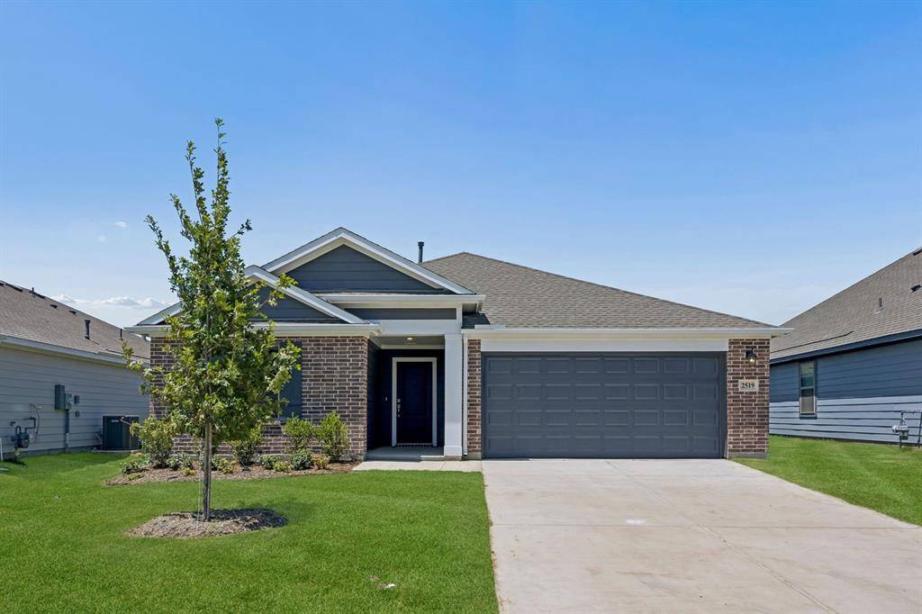 2519 Canadian Way, Crandall, TX 75114