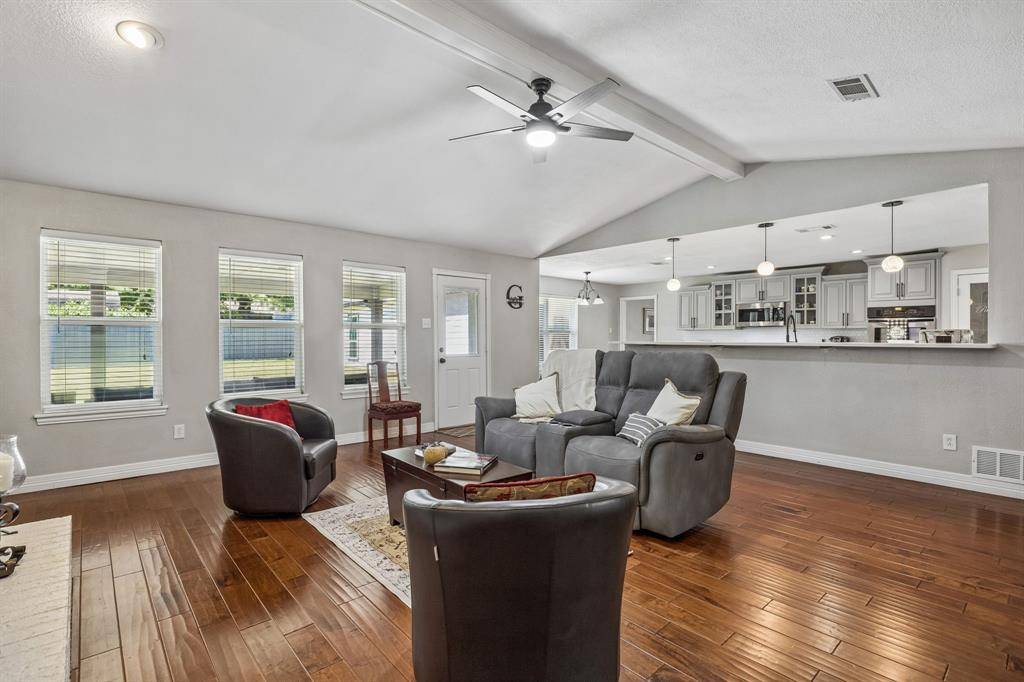 502 Cashmere Drive, Garland, TX 75041