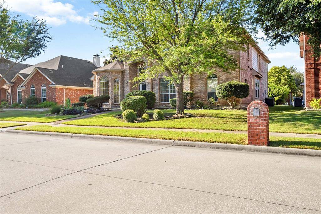 9679 Briardale Drive, Frisco, TX 75035