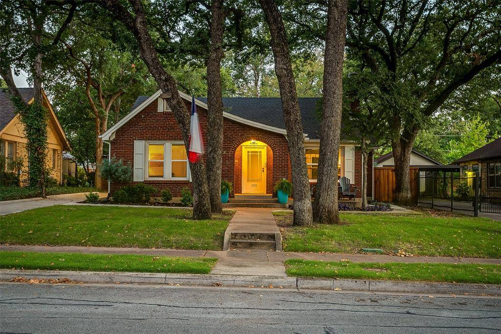 2310 Primrose Avenue, Fort Worth, TX 76111
