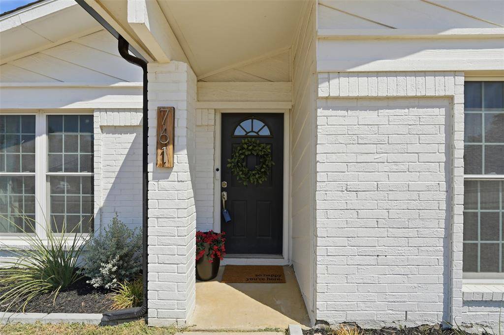 761 Mockingbird Drive, Lewisville, TX 75067