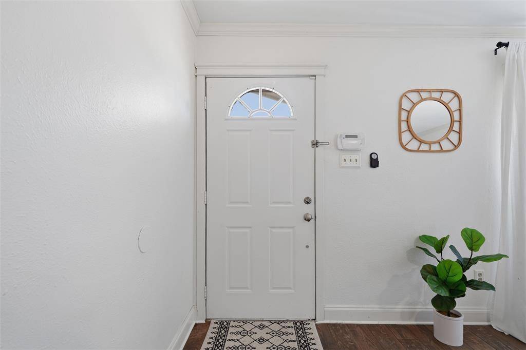 761 Mockingbird Drive, Lewisville, TX 75067