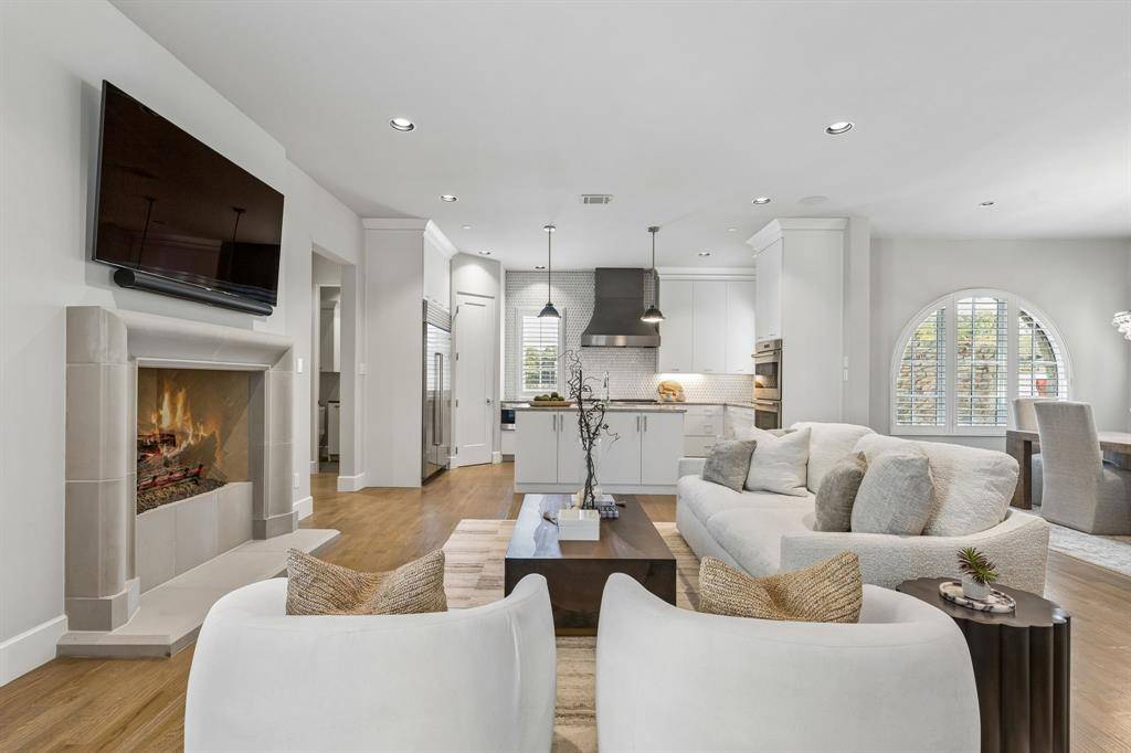 9 Catalonia Drive, Westlake, TX 76262