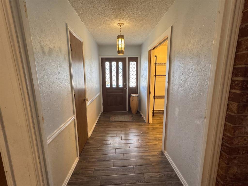 528 Marcus Drive, Lewisville, TX 75057