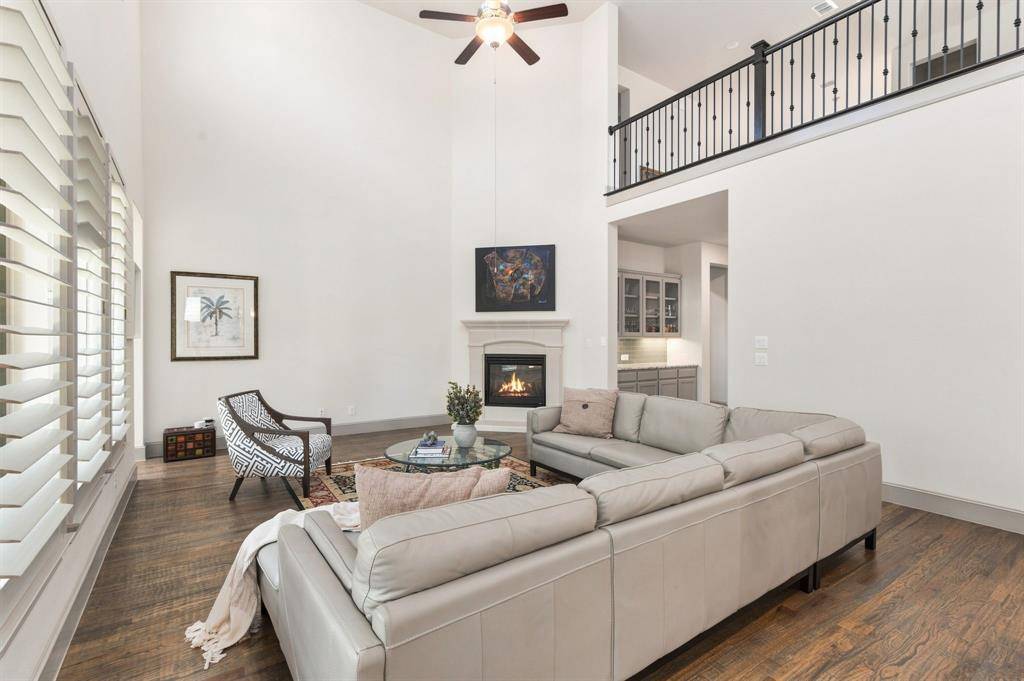 3923 Idlebrook Drive, Frisco, TX 75034
