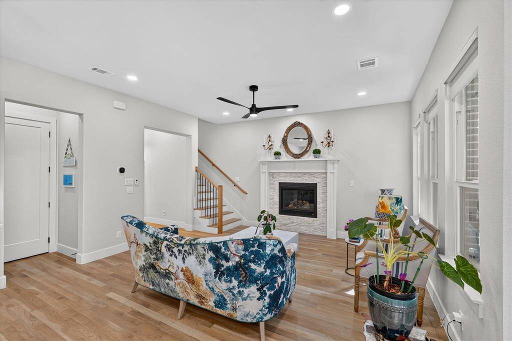 7105 Granada Place, Dallas, TX 75223