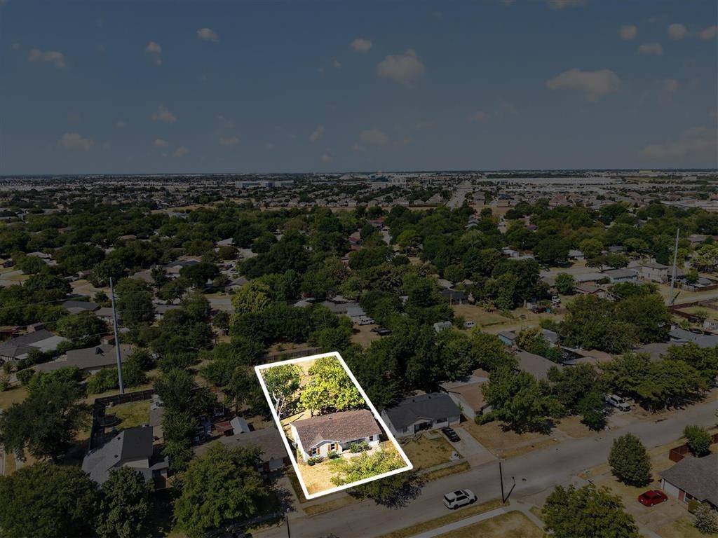 2642 Brady Lane, Grand Prairie, TX 75052