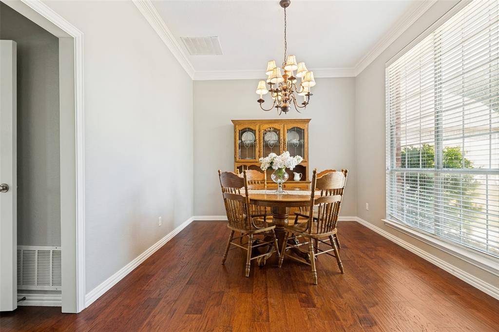 1807 Lake Glen Trail, Mansfield, TX 76063