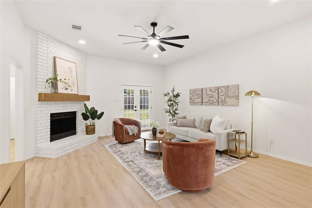 812 Fall Drive, Allen, TX 75002