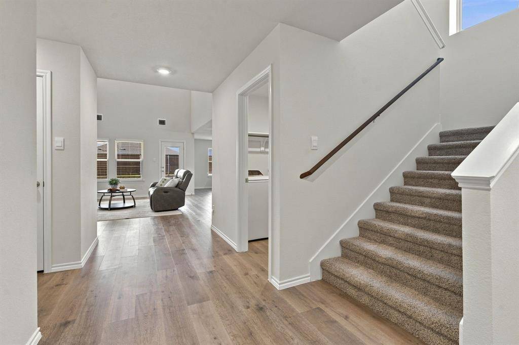 1432 Briar Hill Drive, Denton, TX 76207