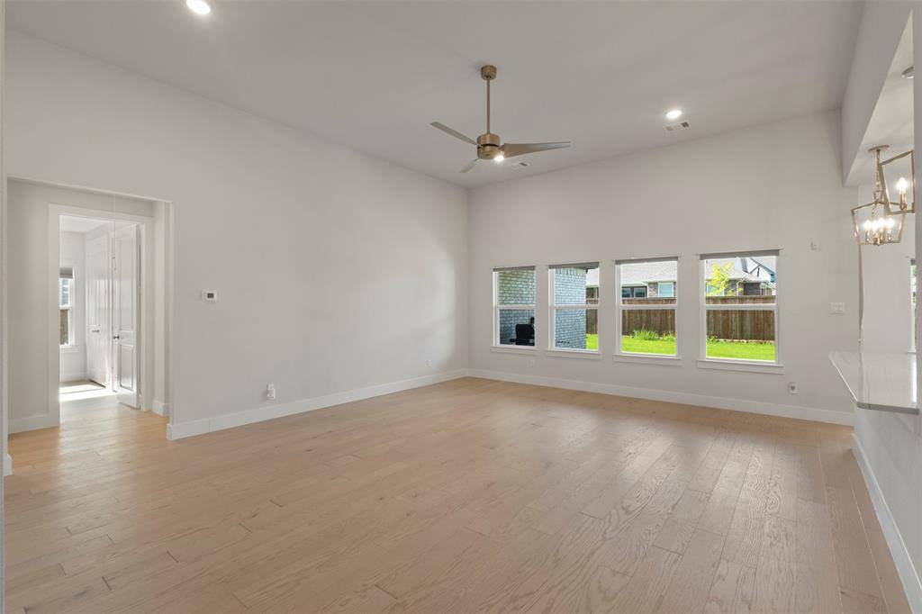 3905 Henley Lane, Garland, TX 75043
