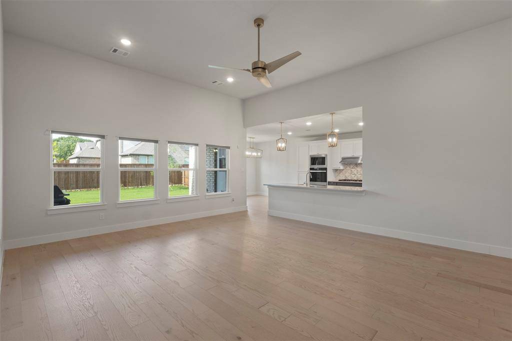 3905 Henley Lane, Garland, TX 75043