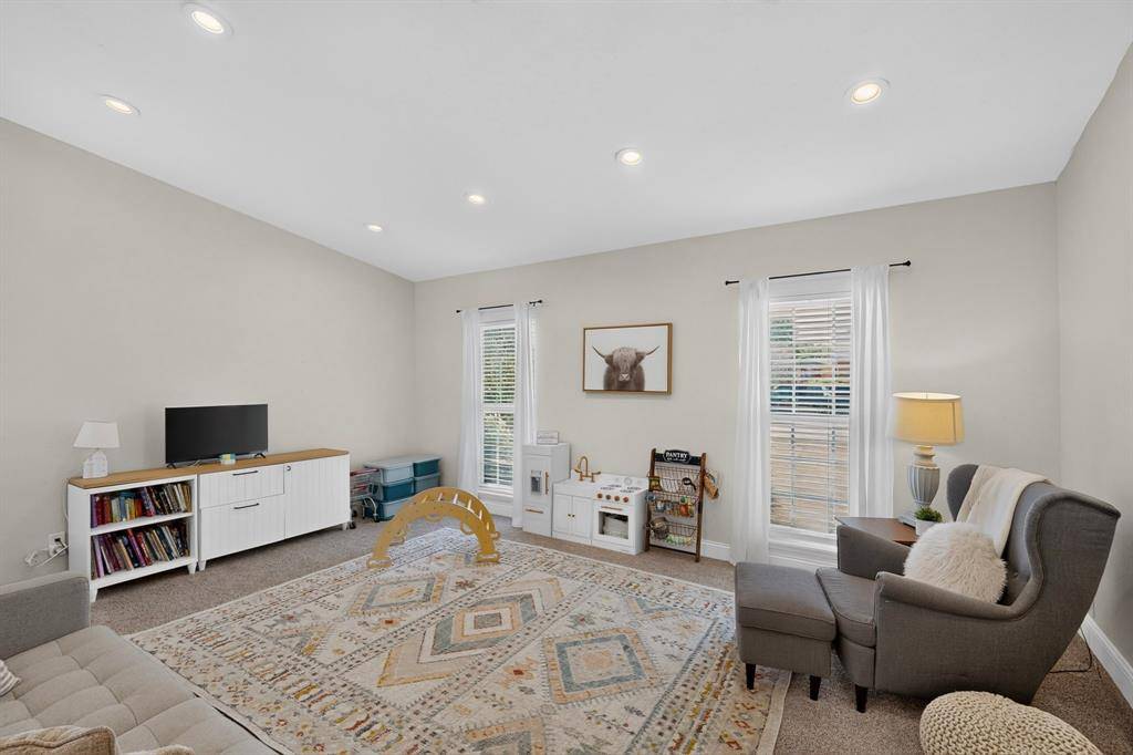 2809 Silverdale Lane, Garland, TX 75044