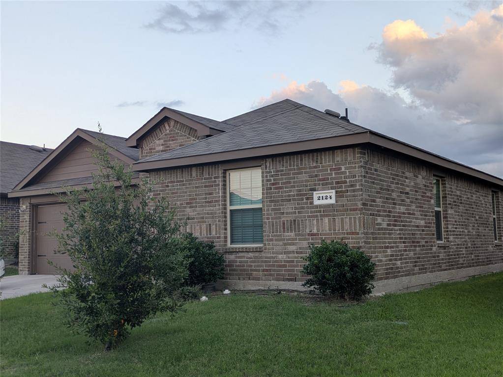 2124 Tulipwood Drive, Royse City, TX 75189