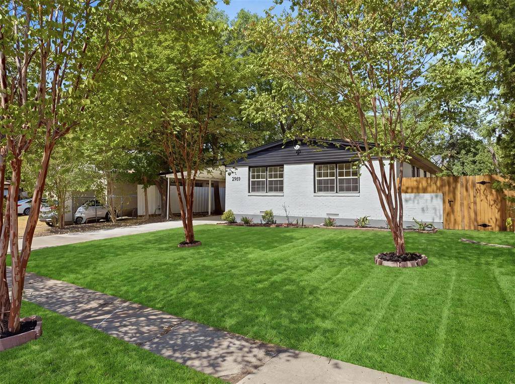 2939 Hillglenn Road, Dallas, TX 75228