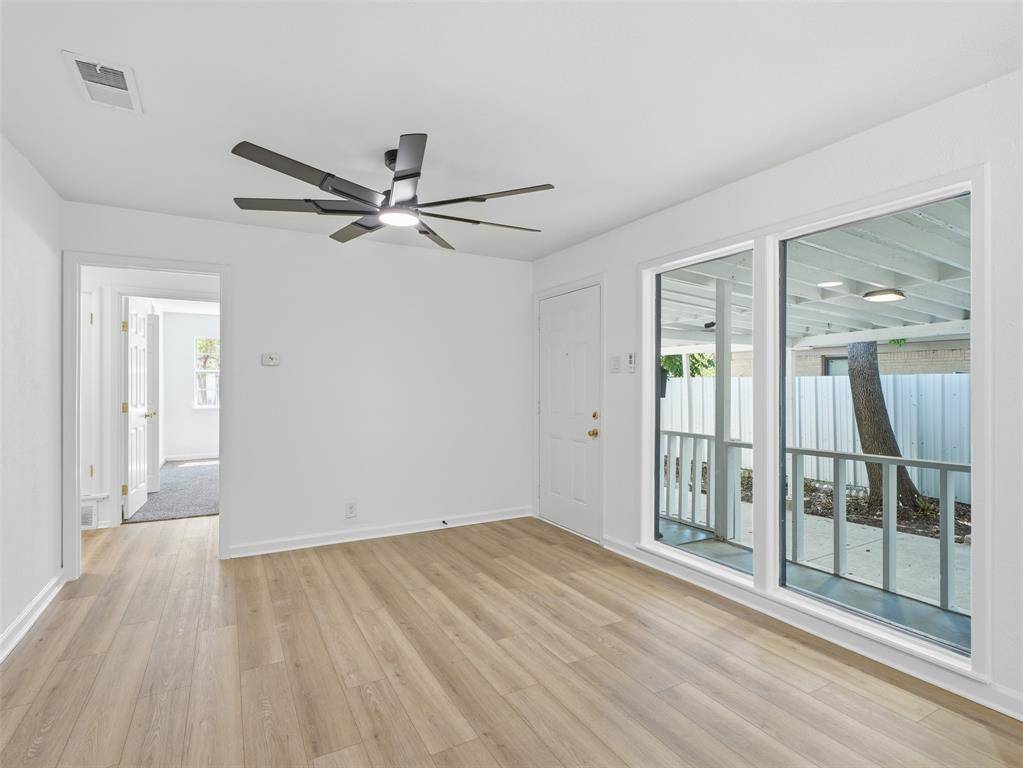 2939 Hillglenn Road, Dallas, TX 75228