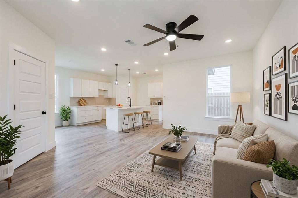 3830 Colonial, Dallas, TX 75215