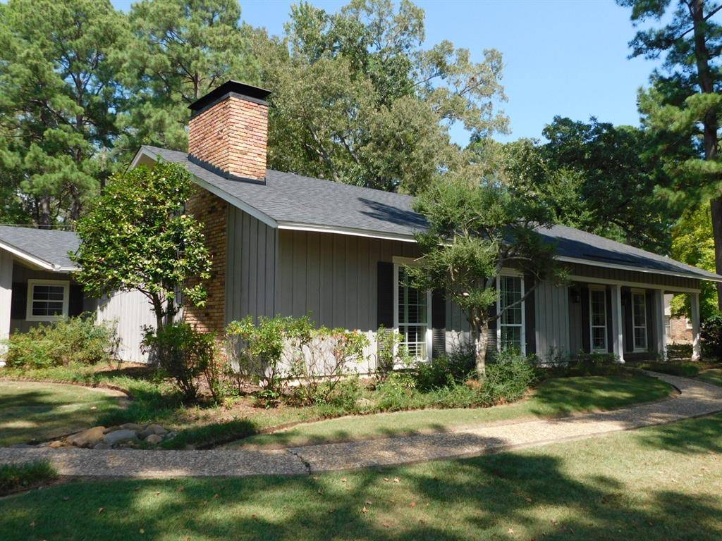 1014 Janice Drive, Springhill, LA 71075