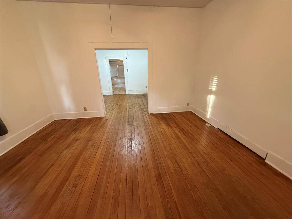1410 Circle Park Boulevard, Fort Worth, TX 76164