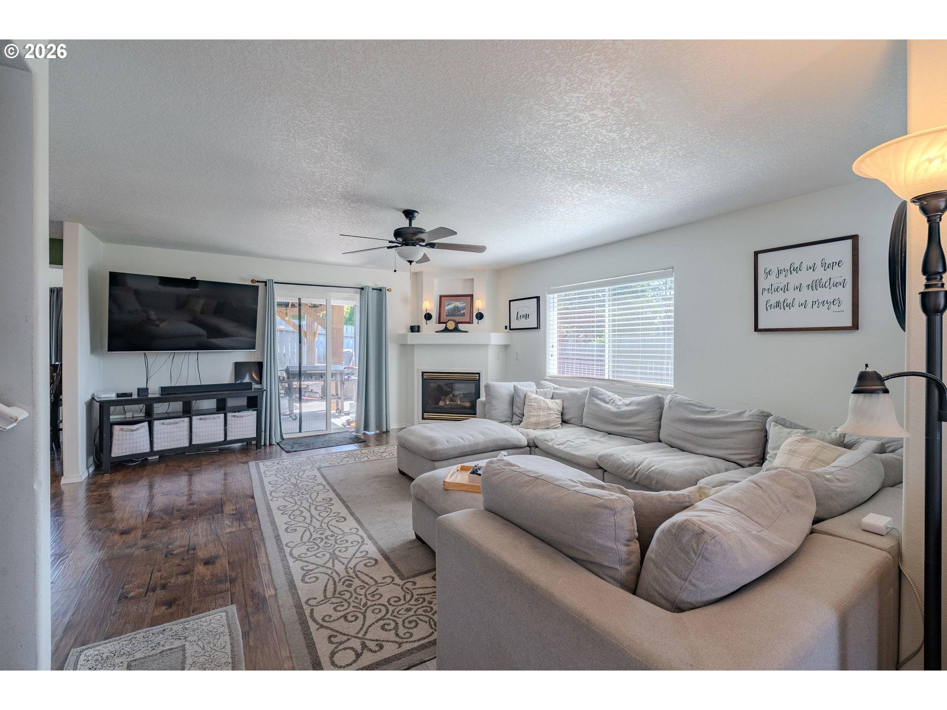414 N 3RD PL, Kalama, WA 98625