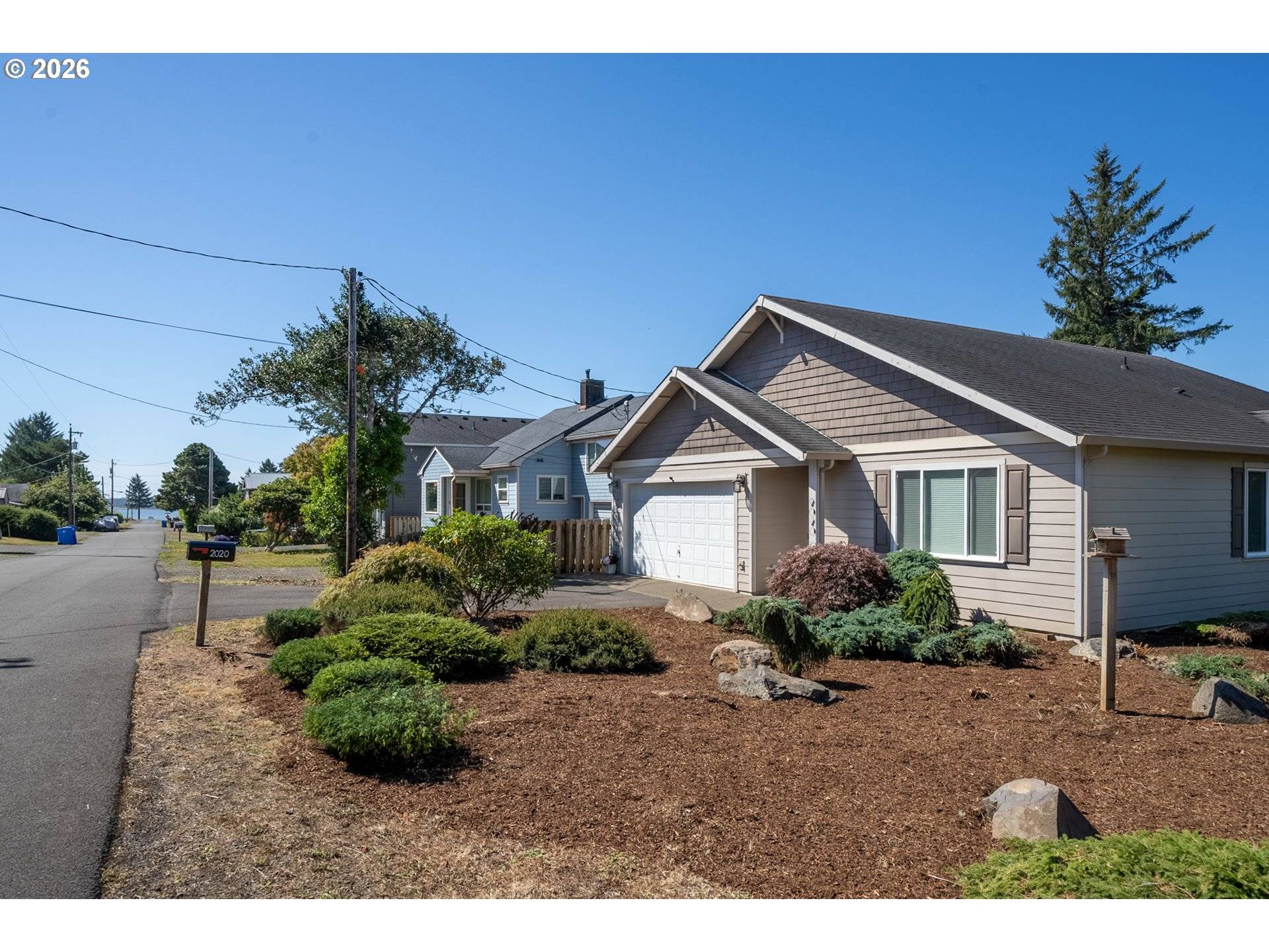 2020 BAYVIEW AVE, Tillamook, OR 97141