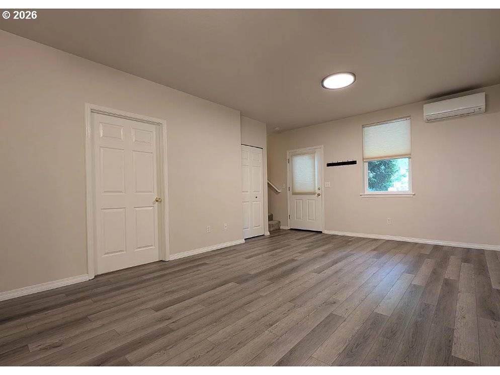 28 LAWRENCE ST, Eugene, OR 97401