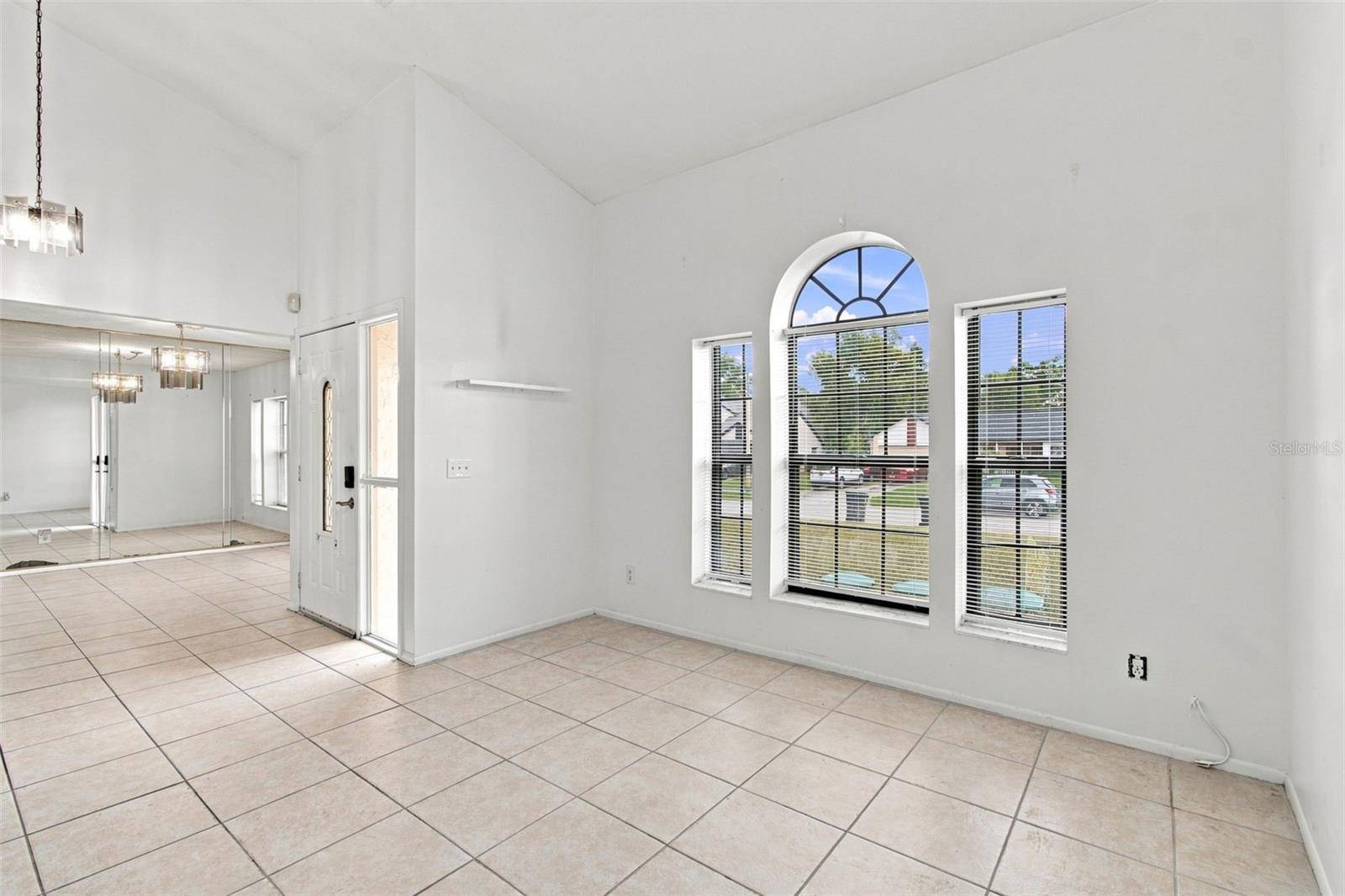 5676 BRECKENRIDGE CIR, Orlando, FL 32818