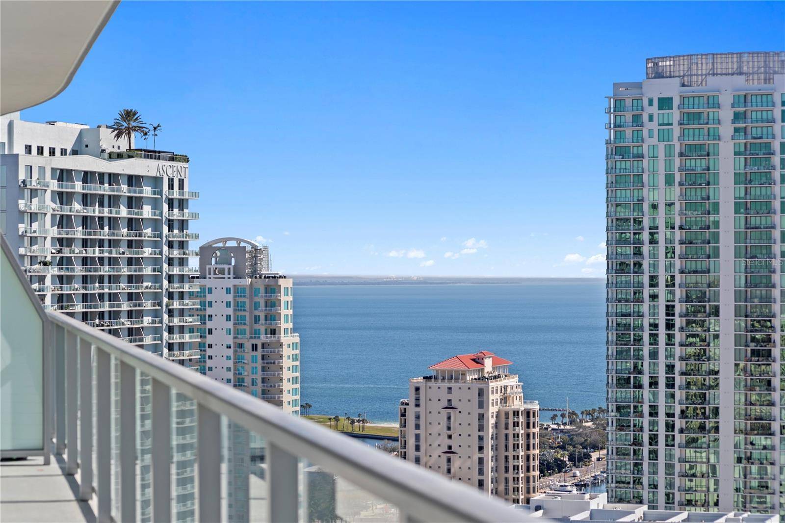 400 CENTRAL AVE #2806, St Petersburg, FL 33701