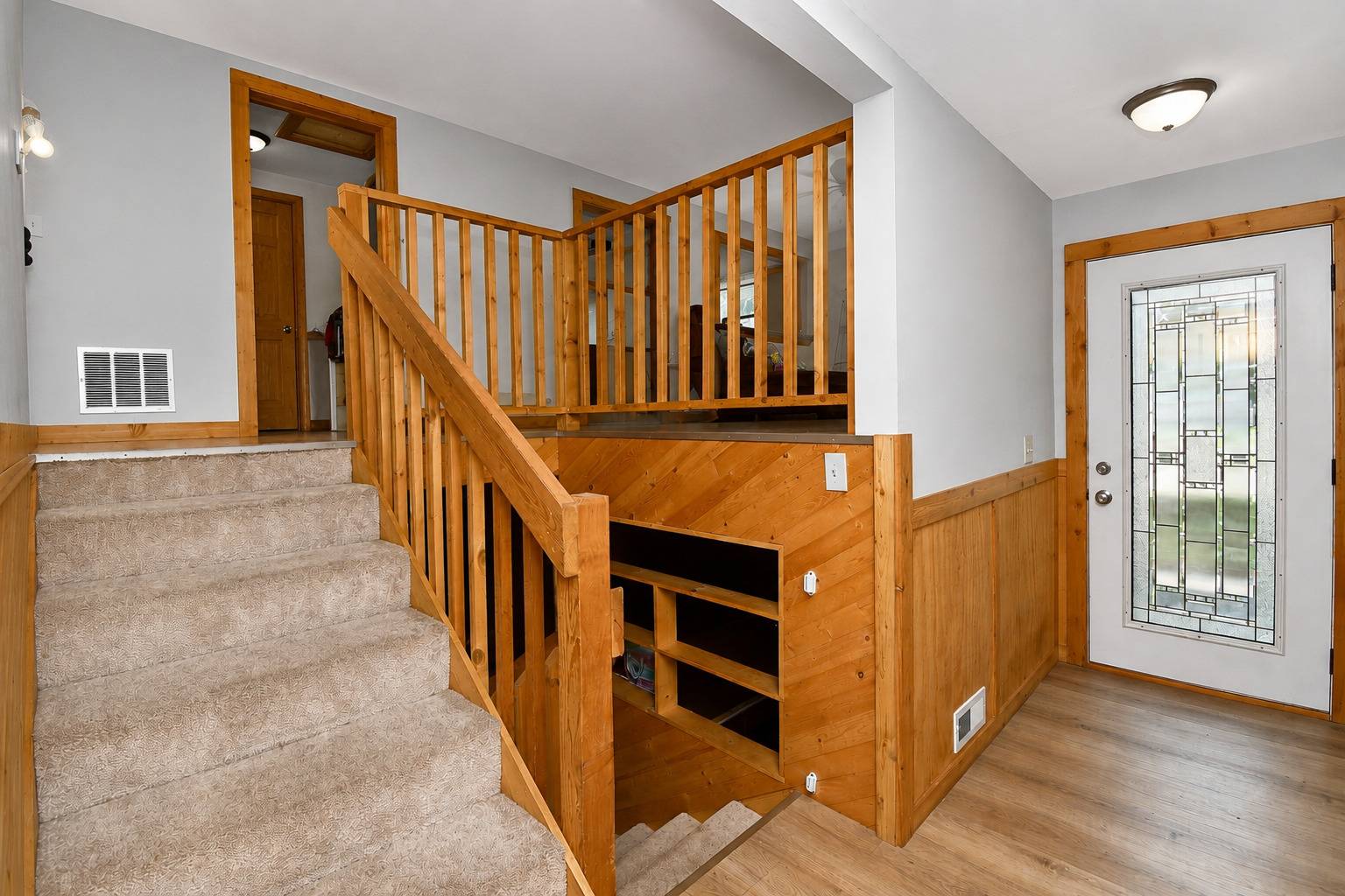 4206 Gregory DR, Zion, IL 60099