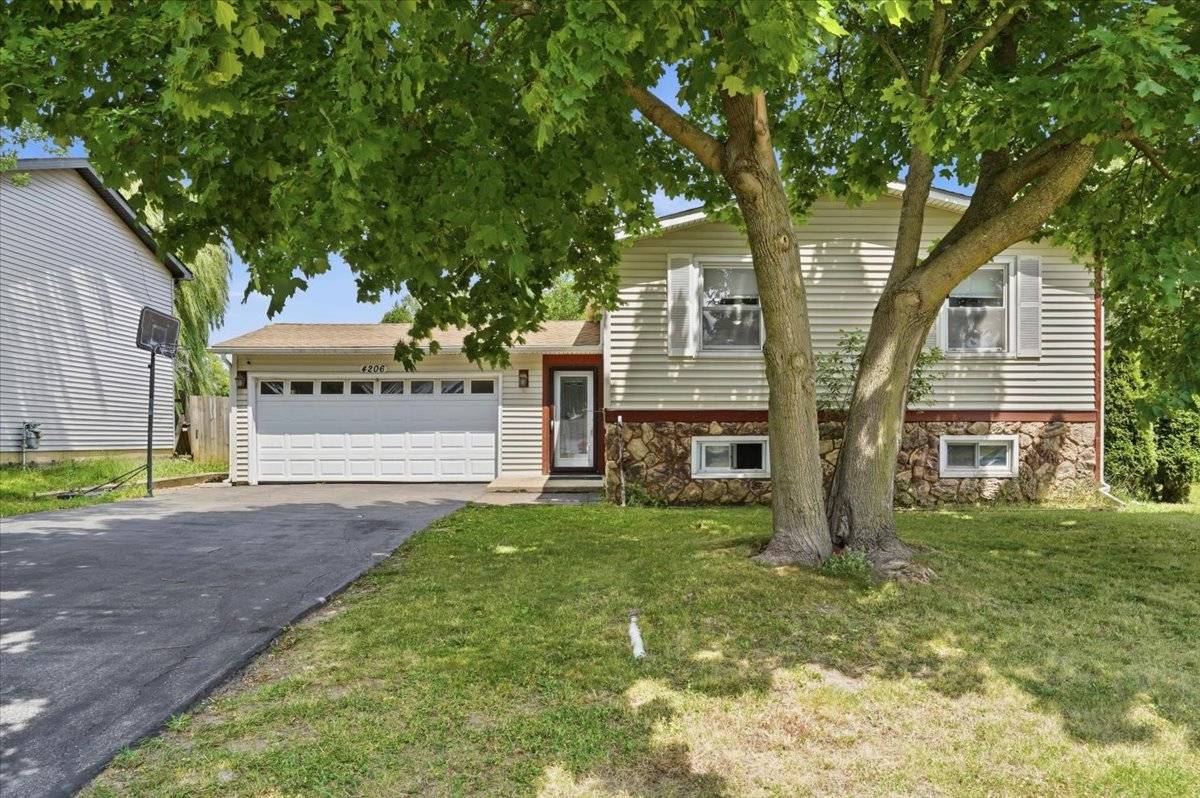 4206 Gregory DR, Zion, IL 60099