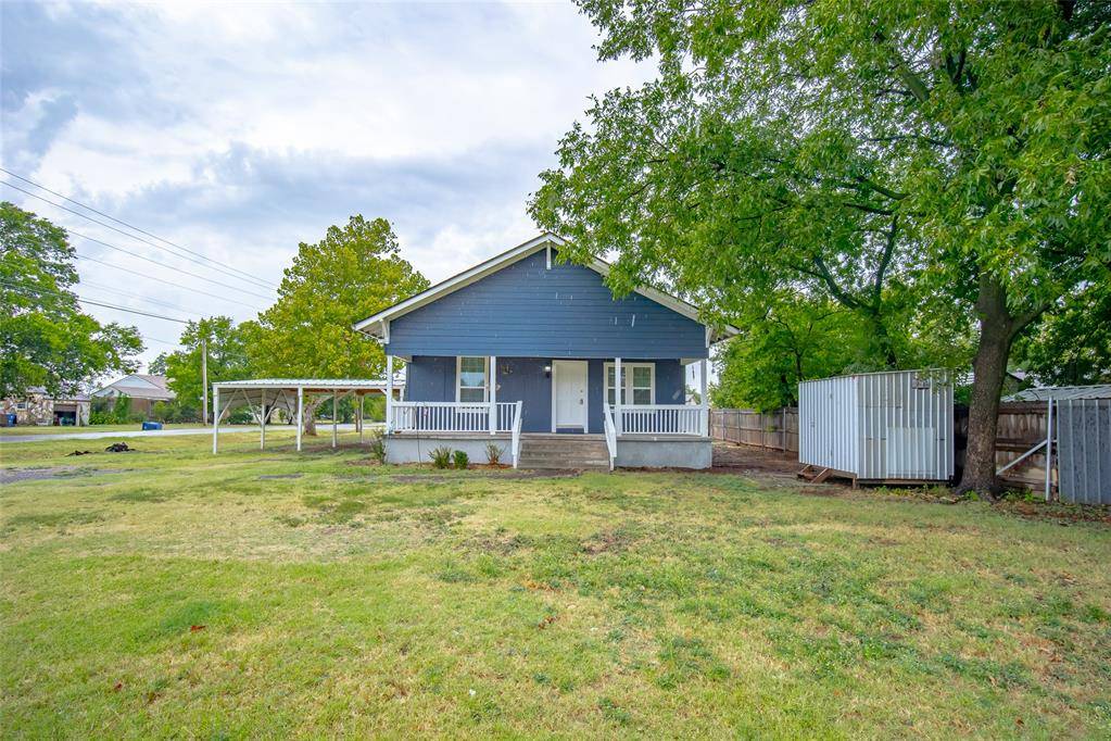 611 SW 6th ST, Lindsay, OK 73052