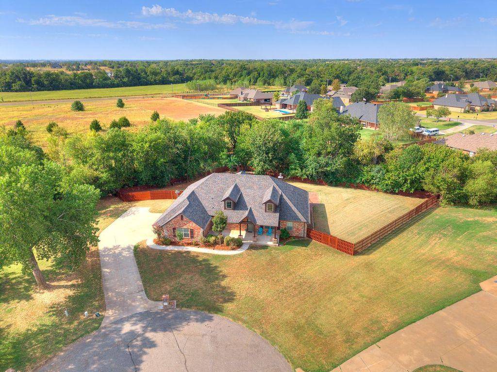 14573 Ashwood CT, Edmond, OK 73025