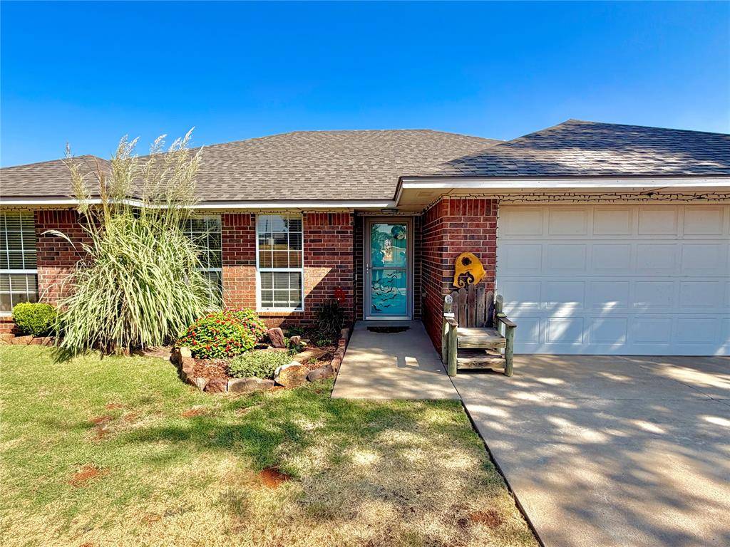 117 Carter RD, Elk City, OK 73644