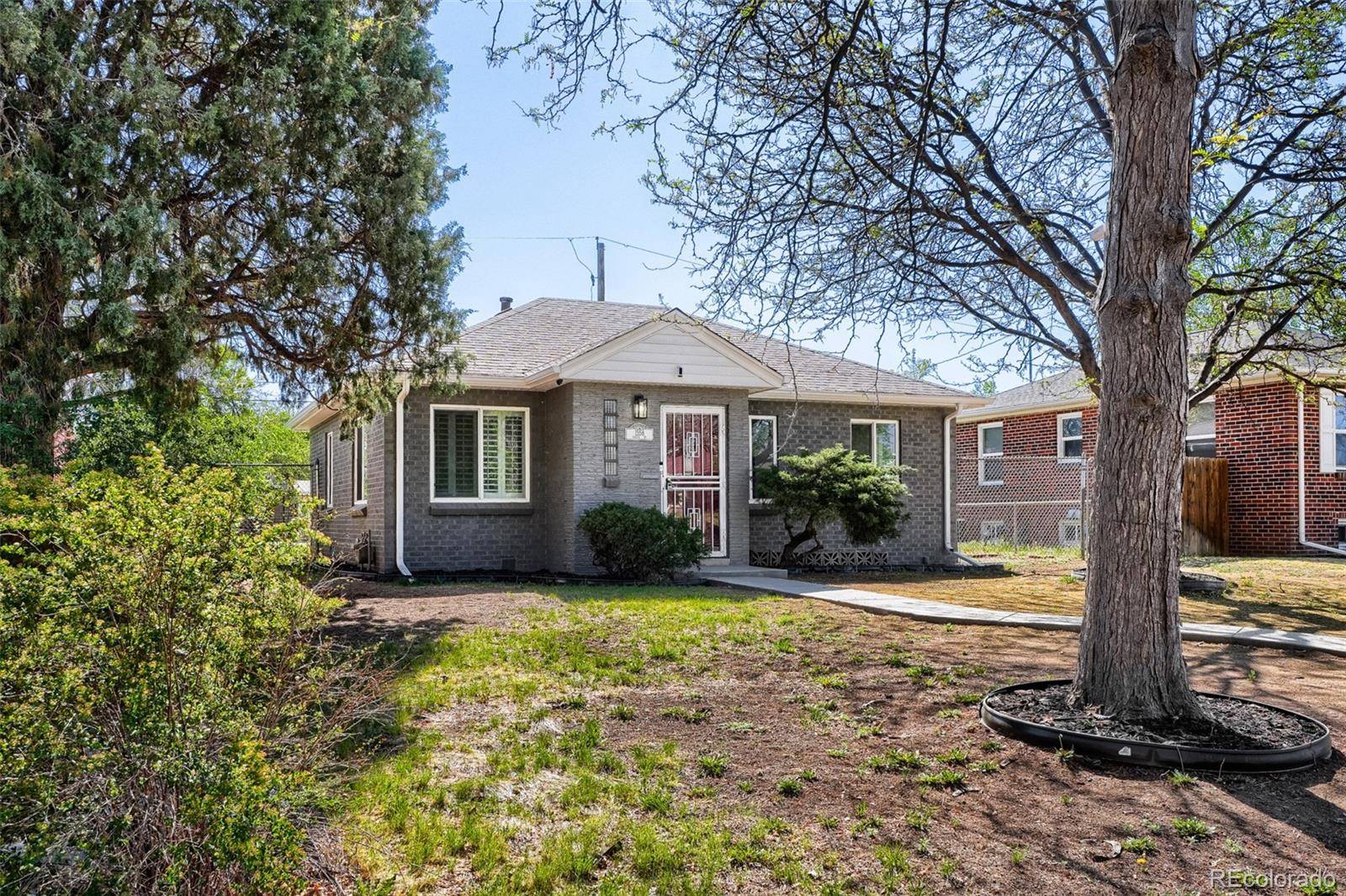 1558 Spruce ST, Denver, CO 80220