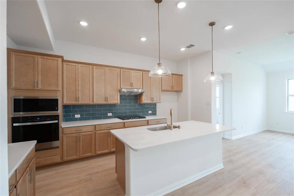 1425 Topaz Trail, Celina, TX 75009