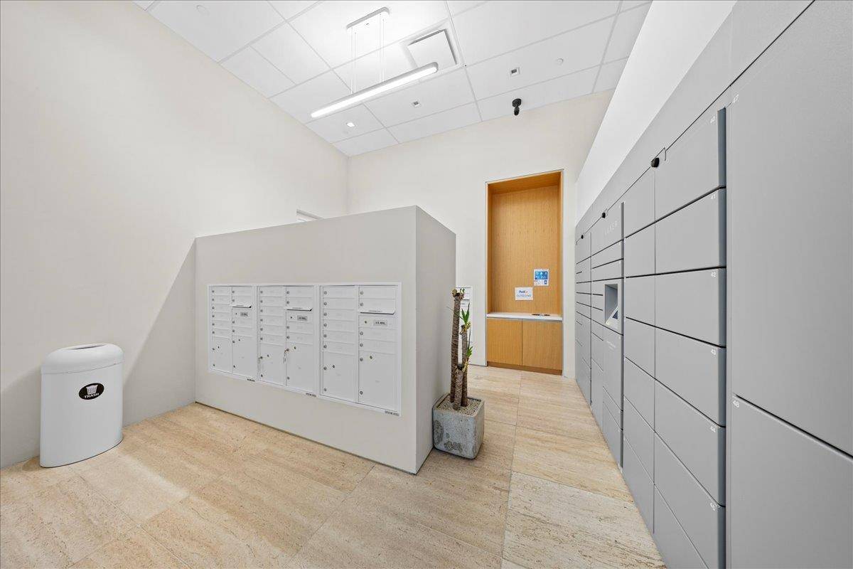313 W 17th ST #2701, Austin, TX 78701