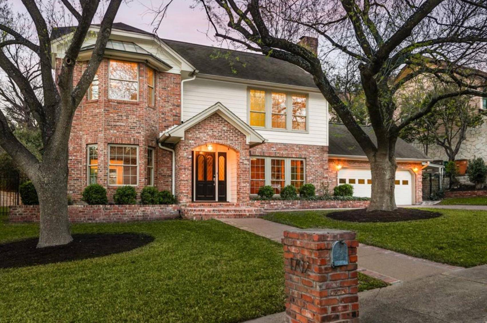 1702 Crested Butte DR, Austin, TX 78746
