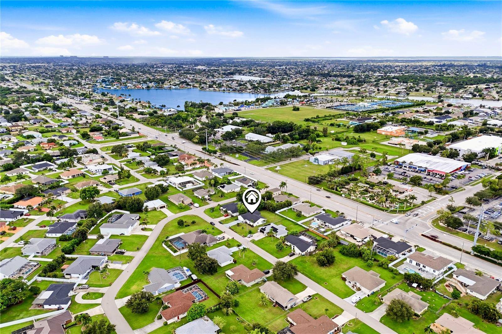 256 SE SANTA BARBARA PL, Cape Coral, FL 33990