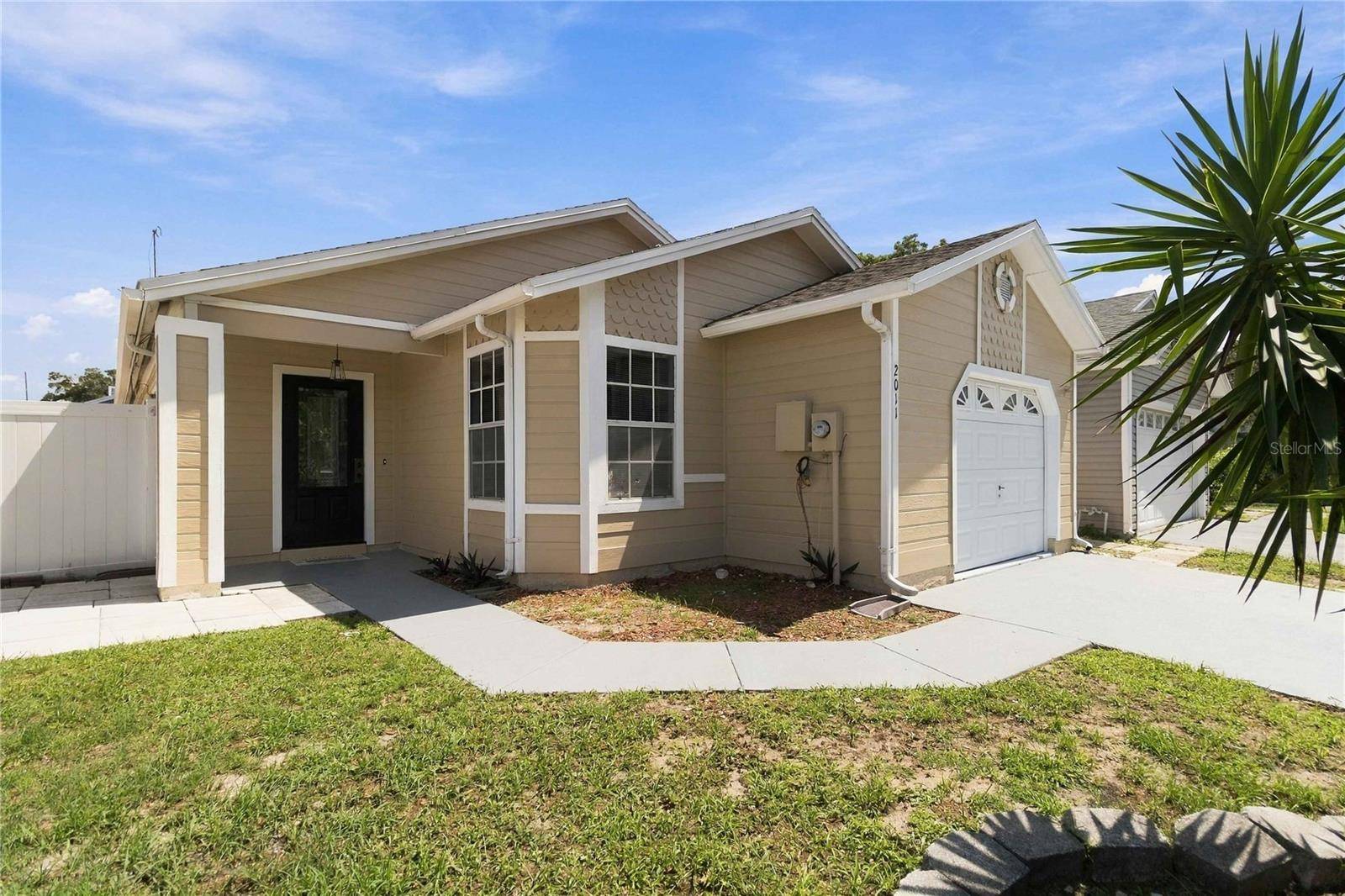 2011 WINSLOW DR, Orlando, FL 32812