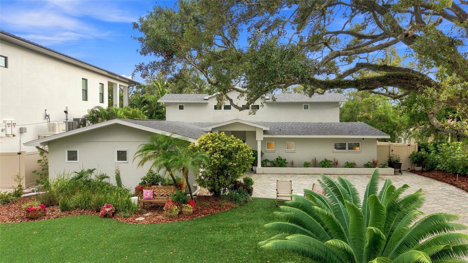 4722 W LAUREL RD, Tampa, FL 33629
