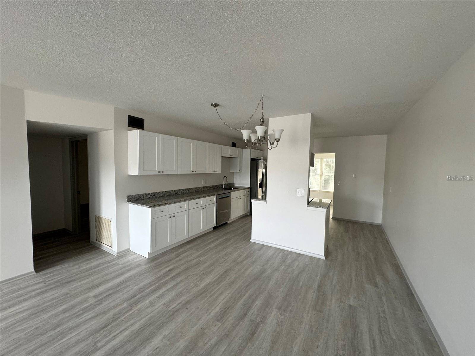 2072 AUSTRALIA WAY W #48, Clearwater, FL 33763