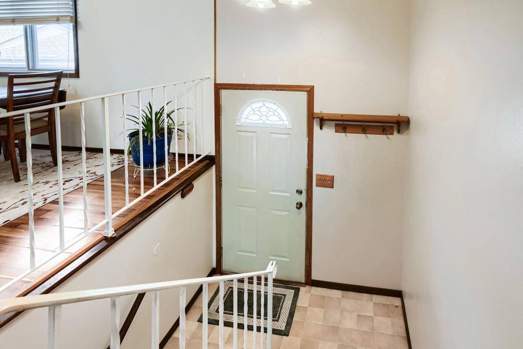 12164 Drake ST NW, Coon Rapids, MN 55448
