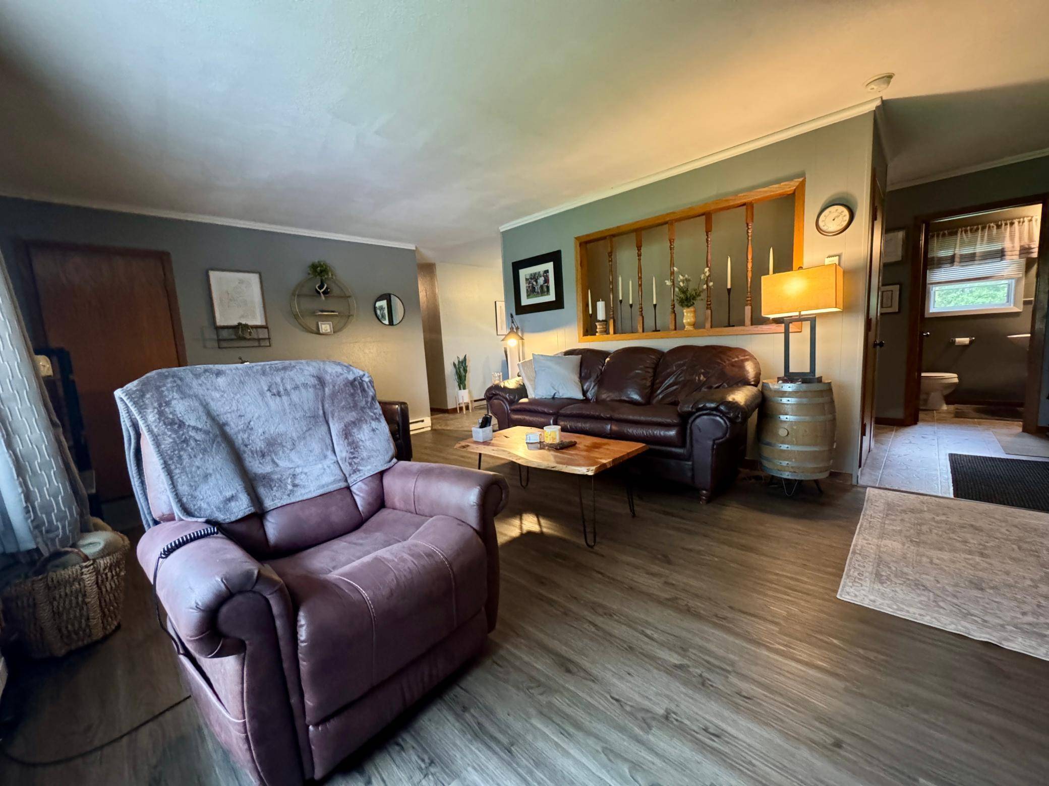 40427 State Highway 313, Warroad, MN 56763