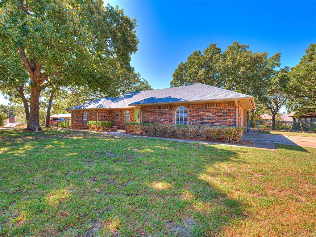 107 Clador DR, Chandler, OK 74834