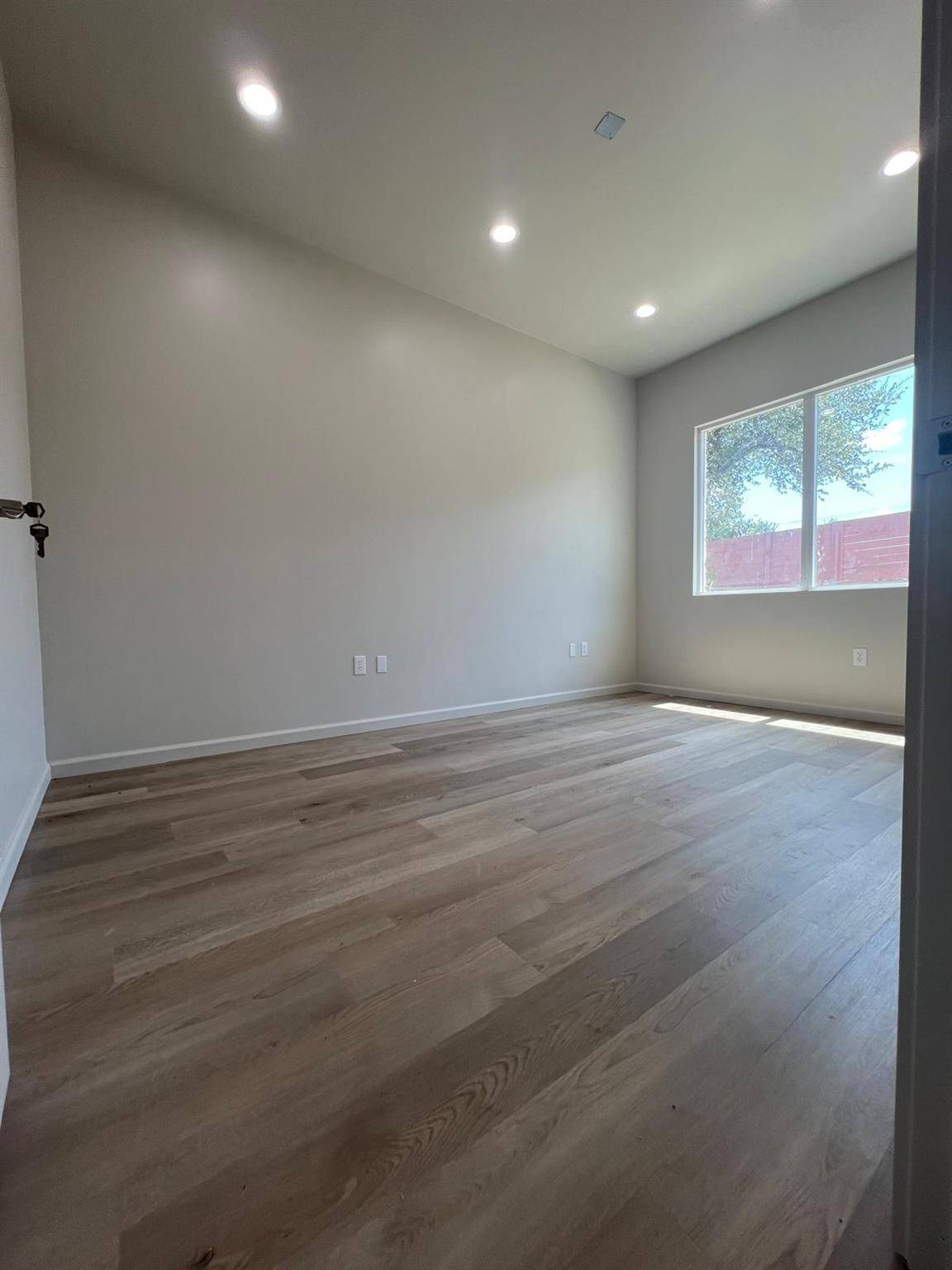 701 Crystal Falls PKWY #140 & 150, Leander, TX 78641