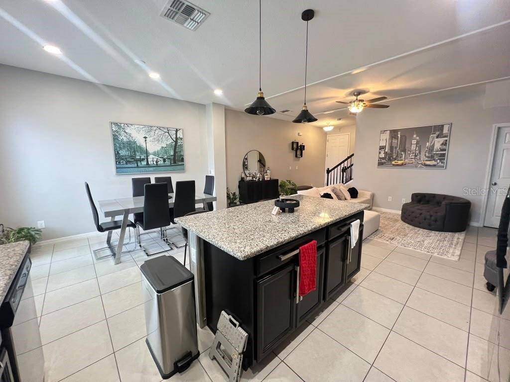 2384 SEDGE GRASS WAY, Orlando, FL 32824